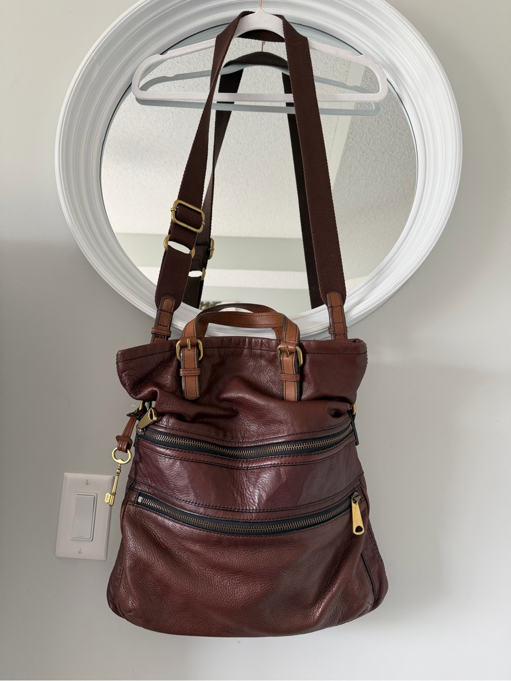 Fossil Chocolate Brown Leather Messenger Bag
